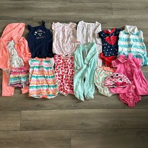 Lot of GUC baby girls clothes size 9 months